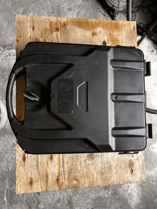 ZESTAW NAPRAWCZY koła zapasowego  lewarek Trafic III Vivaro B Talento