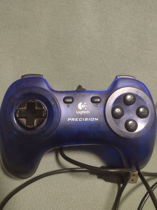 Джойстик ігровий до комп'ютера logitech