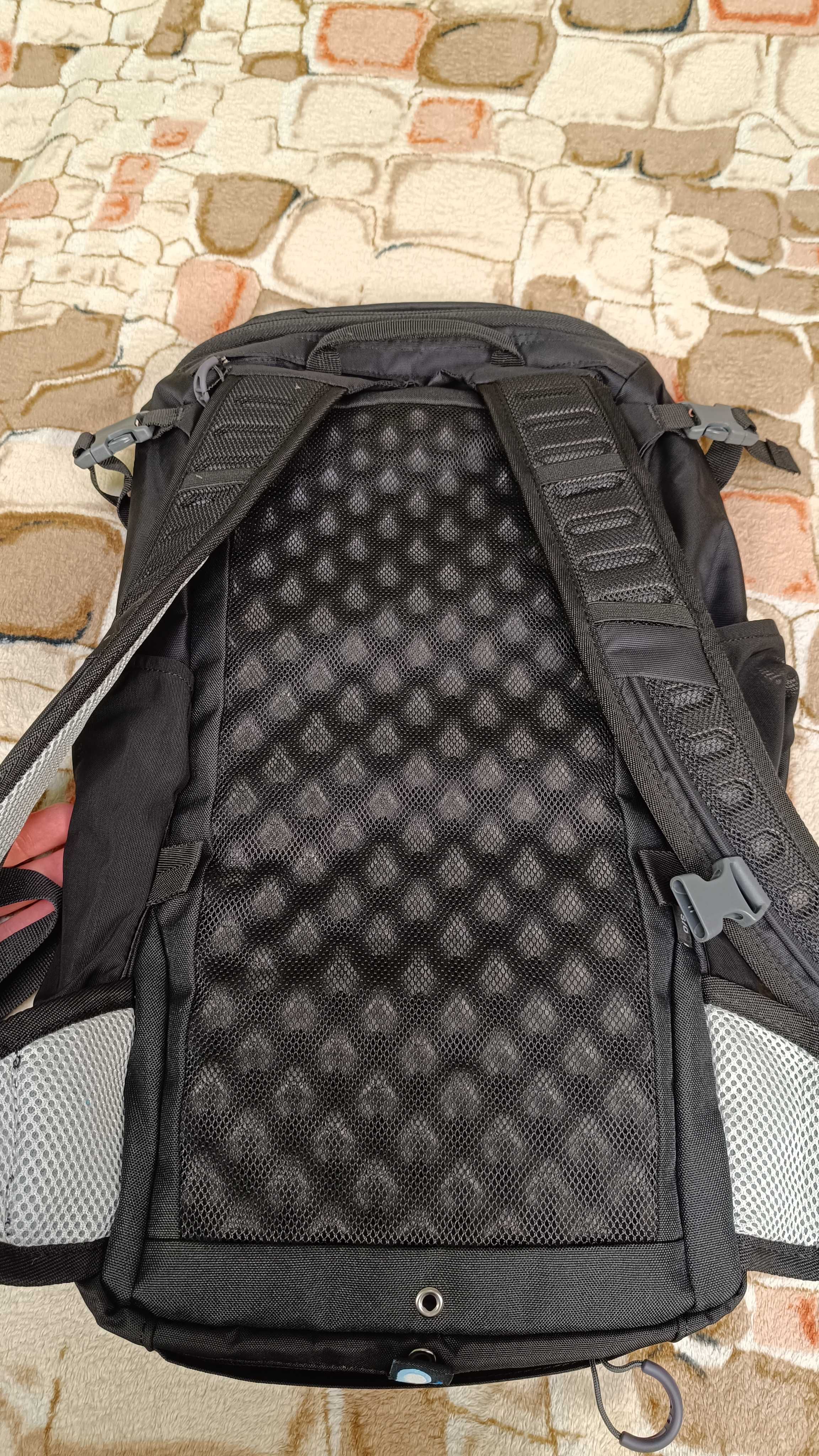 Трекінг рюкзак Osprey Skarab 22л 30л 34л оспрей скараб