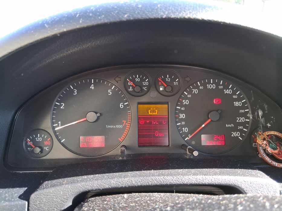 Audi A6 2.4 Avant manual