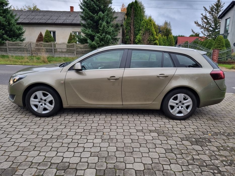 Opel Insignia lift 1.4 Turbo 140km 2016 rok kombi z Niemiec