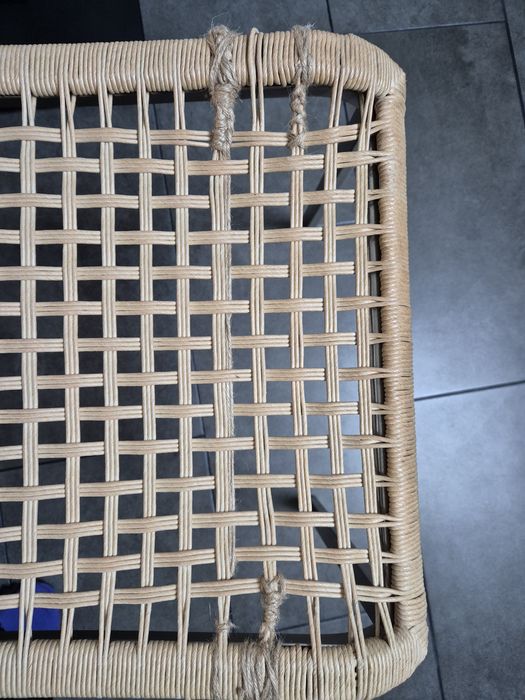 Sprzedam 2 krzesła Ikea, cena dotyczy obu łącznie