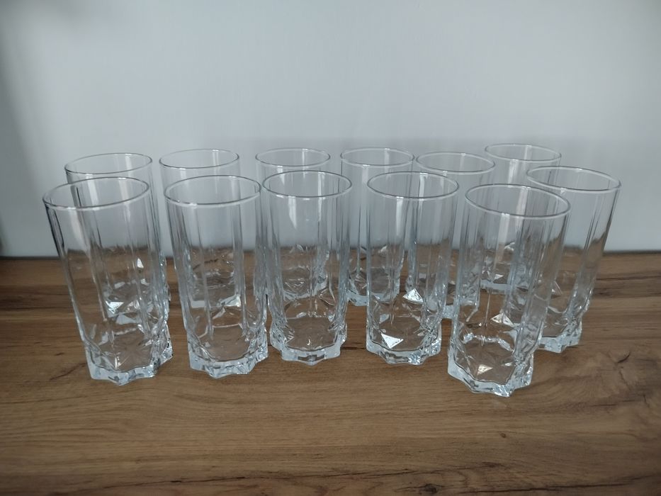 Szklanki do napojów