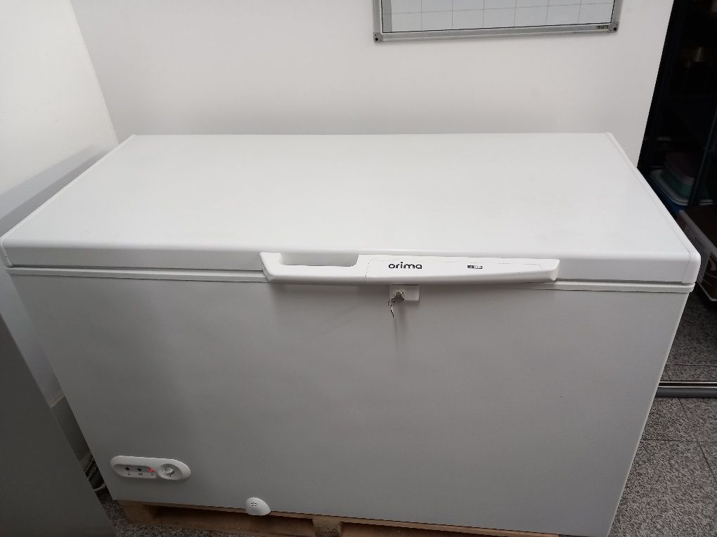 Arca Frigorífica horizontal semi novo