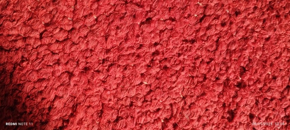Tapete de lã vermelho