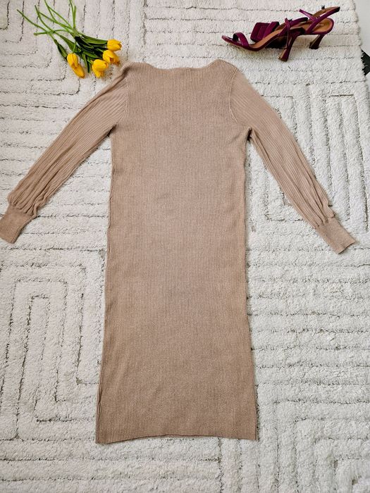 Beżowa błyszcząca prążkowana sukienka 2XL święta sylwester impreza