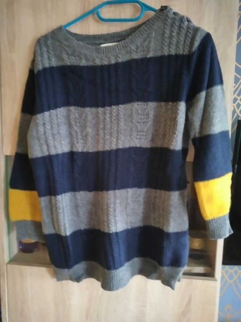 Sweter z wełny lamy rozmiar L, Next