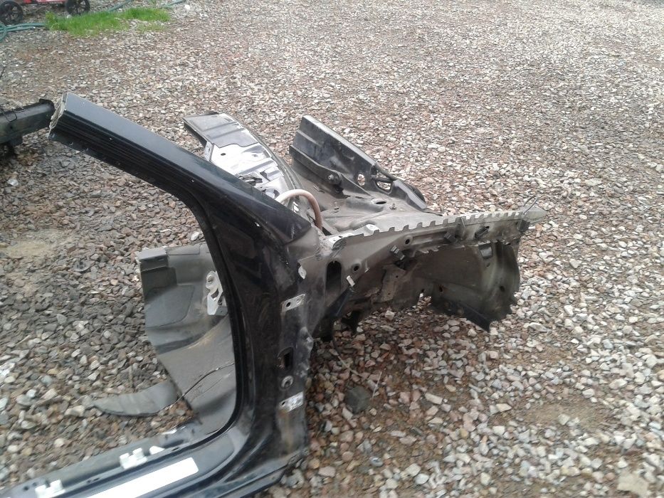 Ćwiartka Podłużnica Próg Słupek Przawy Przód Prawa AUDI A4 B7 LZ9Y BLB