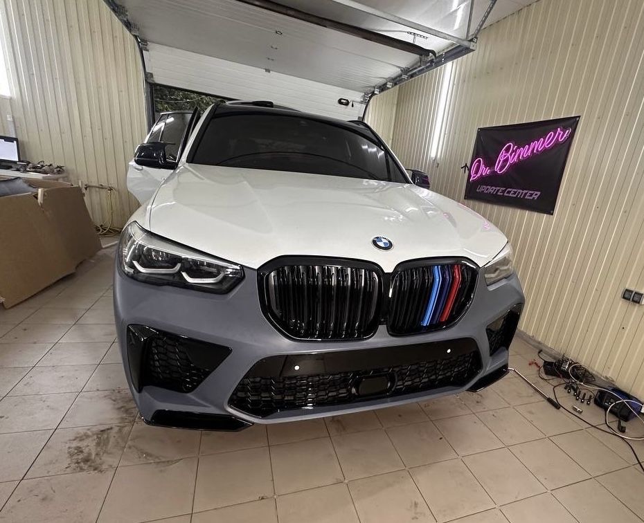 Обвес в стиле X5M F95 для BMW X5 G05 2018-2021 года. бампер, арки