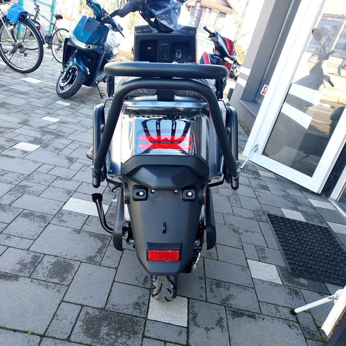 Електроскутер FORTE R2 2800W 72V/30Ah швид.70 км, літійєва, доставка