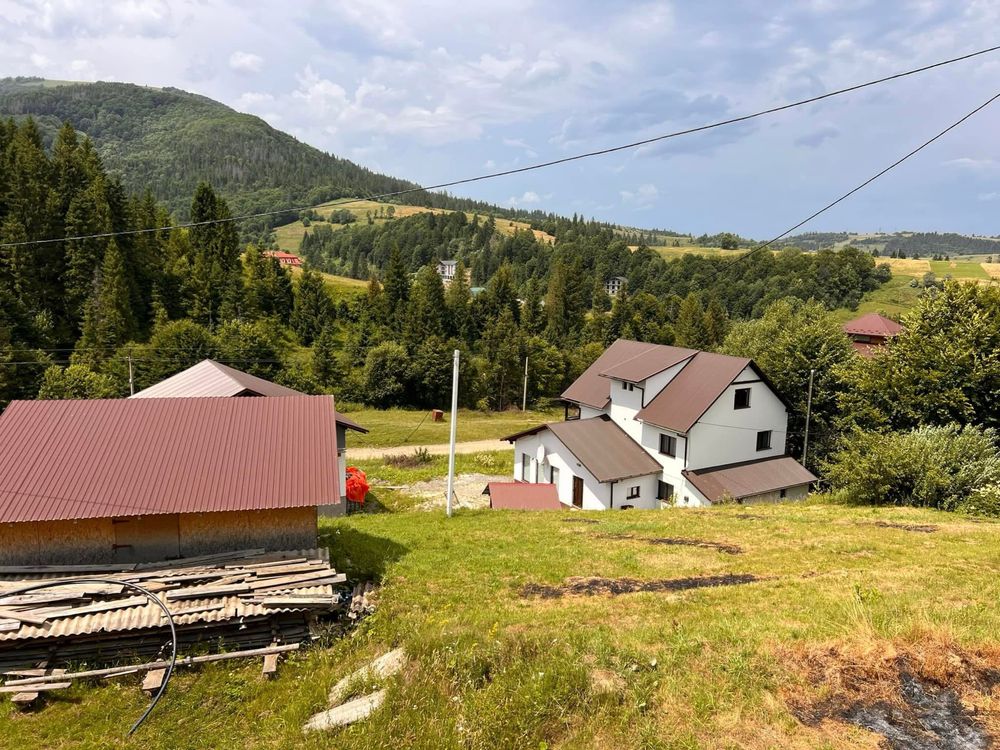 Продається у центрі Пилипця ділянки
