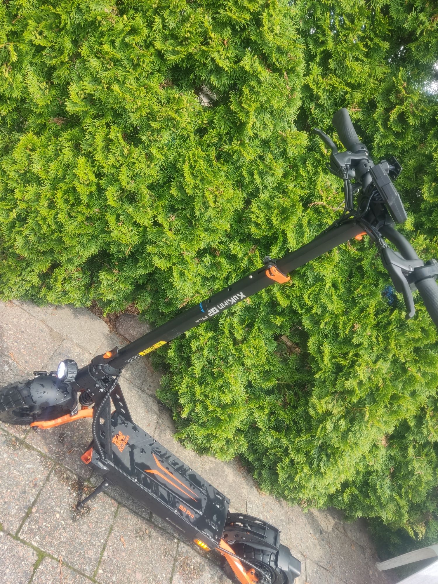 Sprzedam hulajnogę G2 pro bardzo dobry stan zadbana