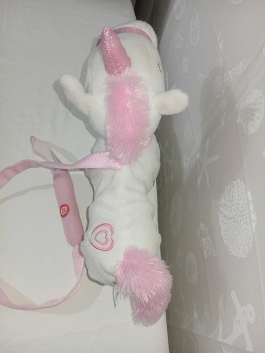 Bialutki jednorożec chodzący na smyczy interaktywny