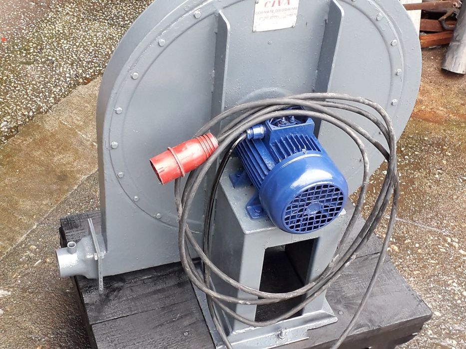 Serra de mesa e ventilador / soprador