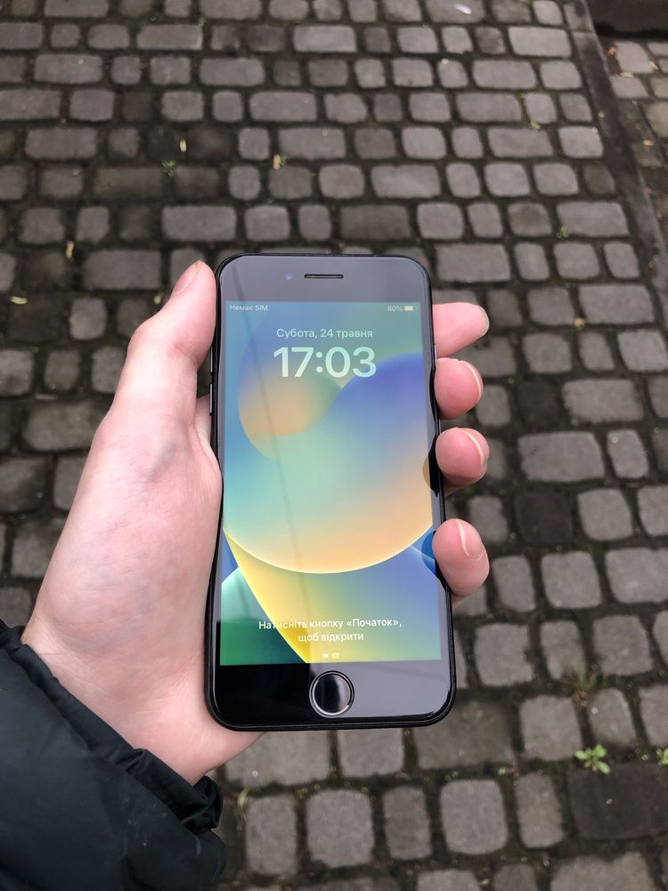 IPhone 8 64g Ідеальний стан