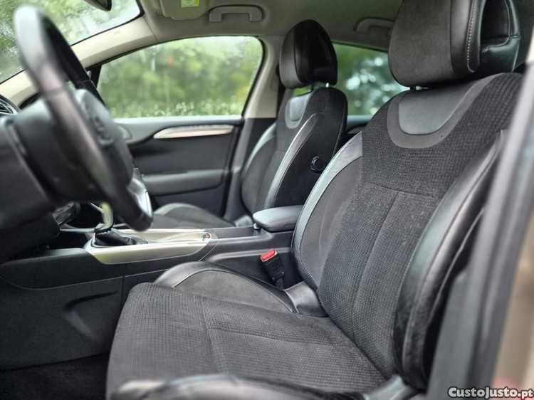 Citroën C4 1.2 PureTech Shine Automático