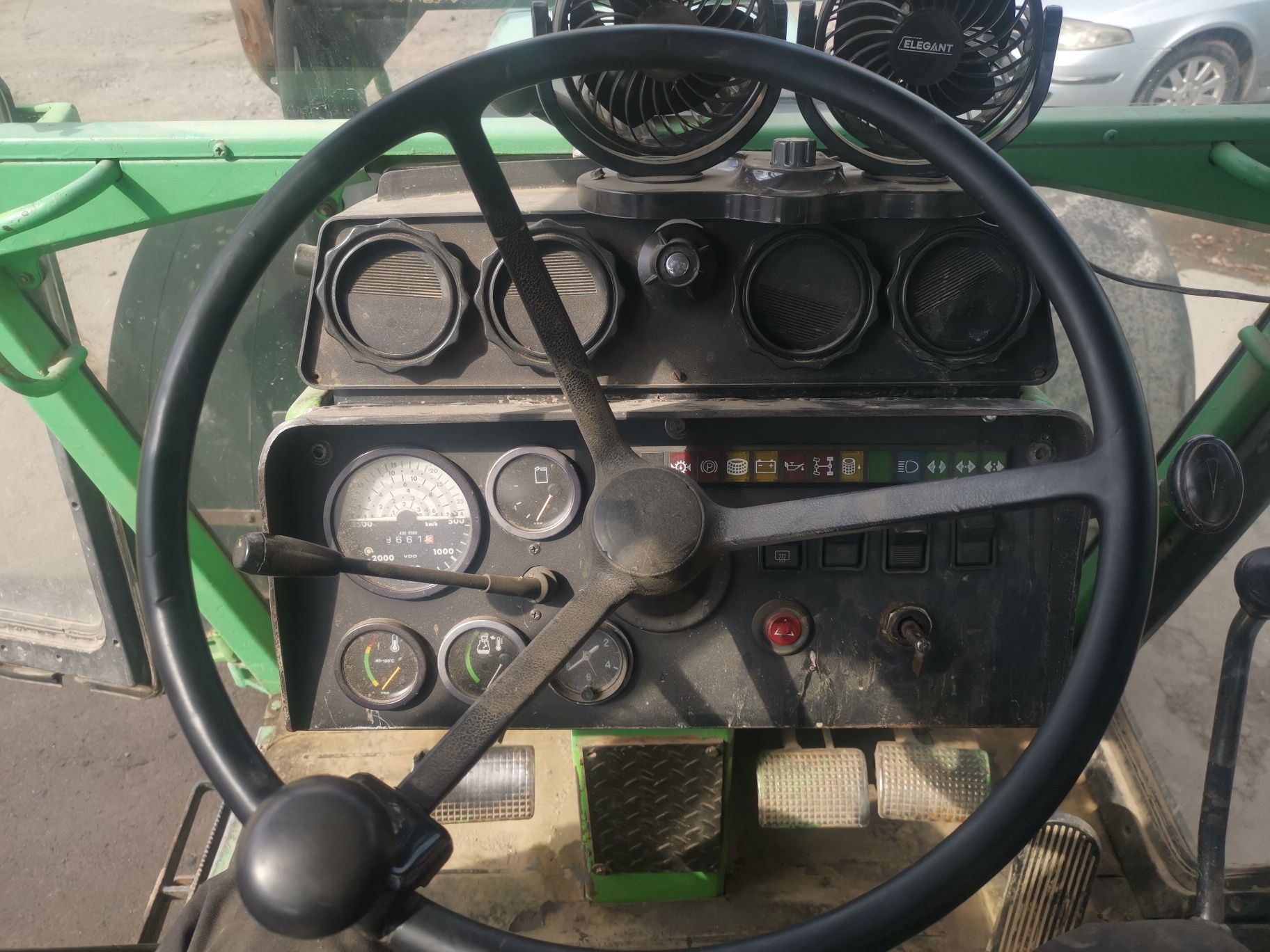 Трактор Дойц Deutz DX 6.10