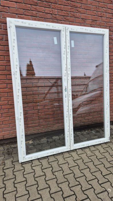 Drzwi balkonowe PCV  – podwójne, nowe, nieużywane
