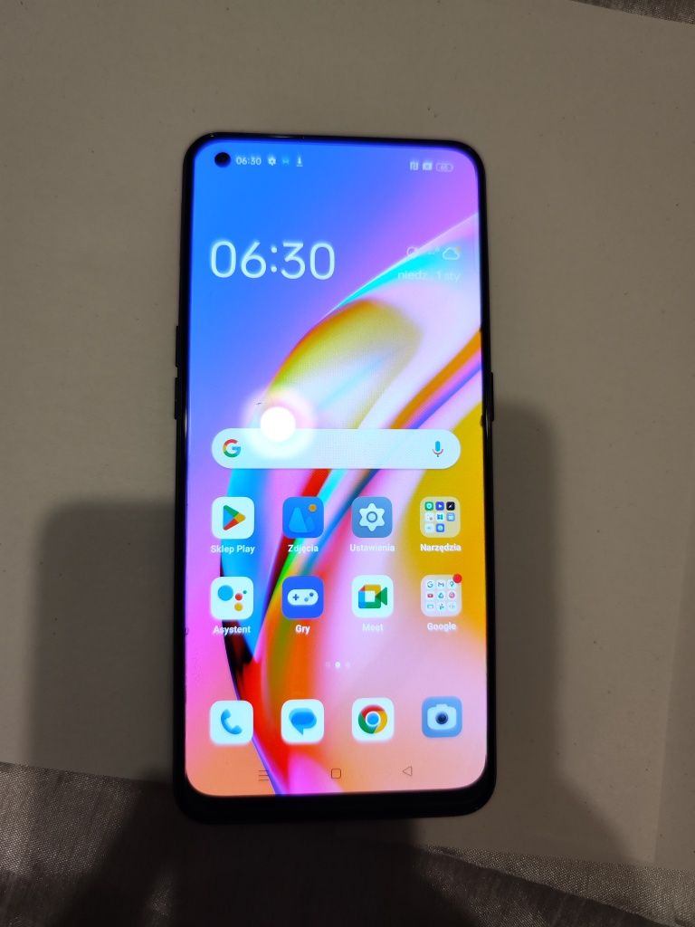 Telefon Oppo Reno 5 lite