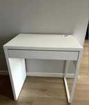 Biurko Ikea małe odbiór osobisty