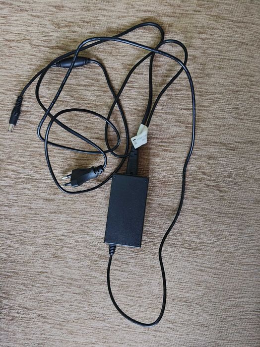 Monitor z funkcją TV Samsung T 24E390EW