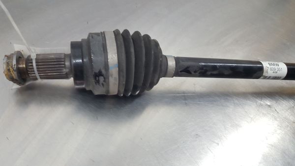 Transmissão trás esquerda BMW 1 (F20)