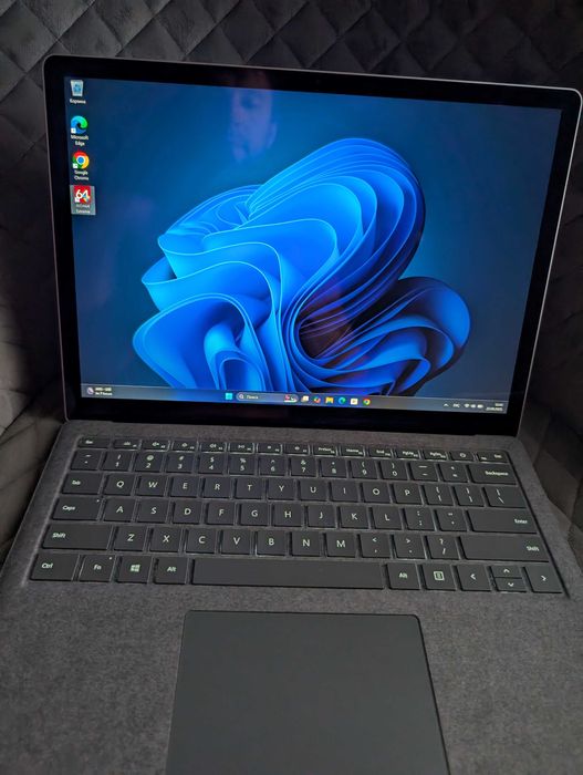Microsoft Surface Laptop 3 i5-1035G7 8GB 128GB Ноутбук Сенсор ПК