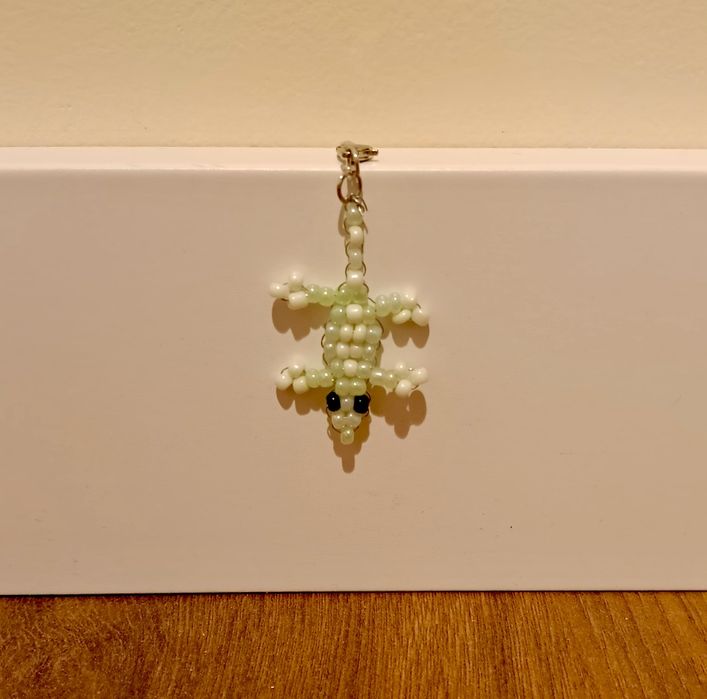 Breloczek jaszczurka handmade