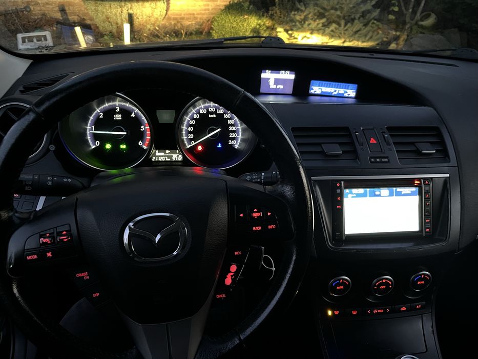 Mazda 3 1.6 diz . 2013