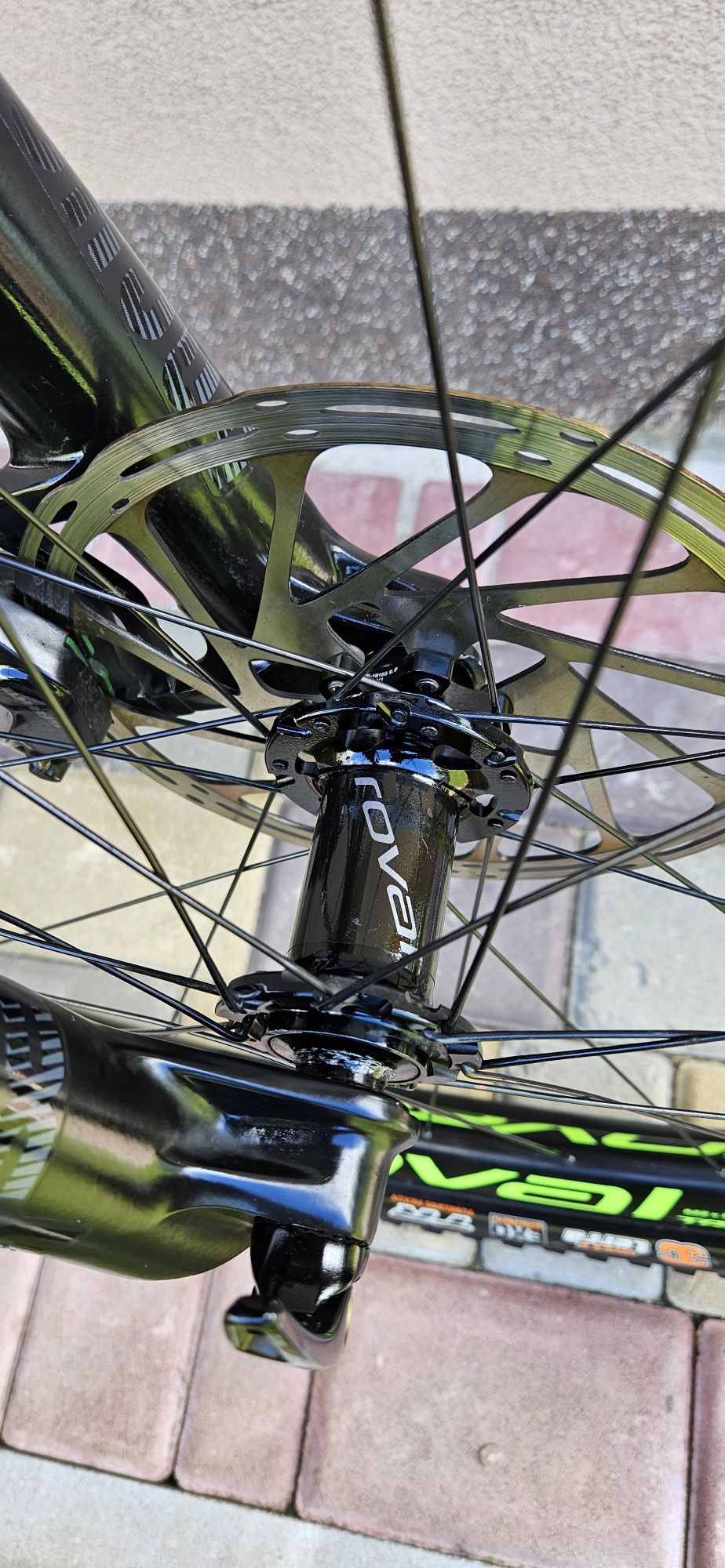 Велосипед Specialized LEVO MEN EXPERT CARBON 2019