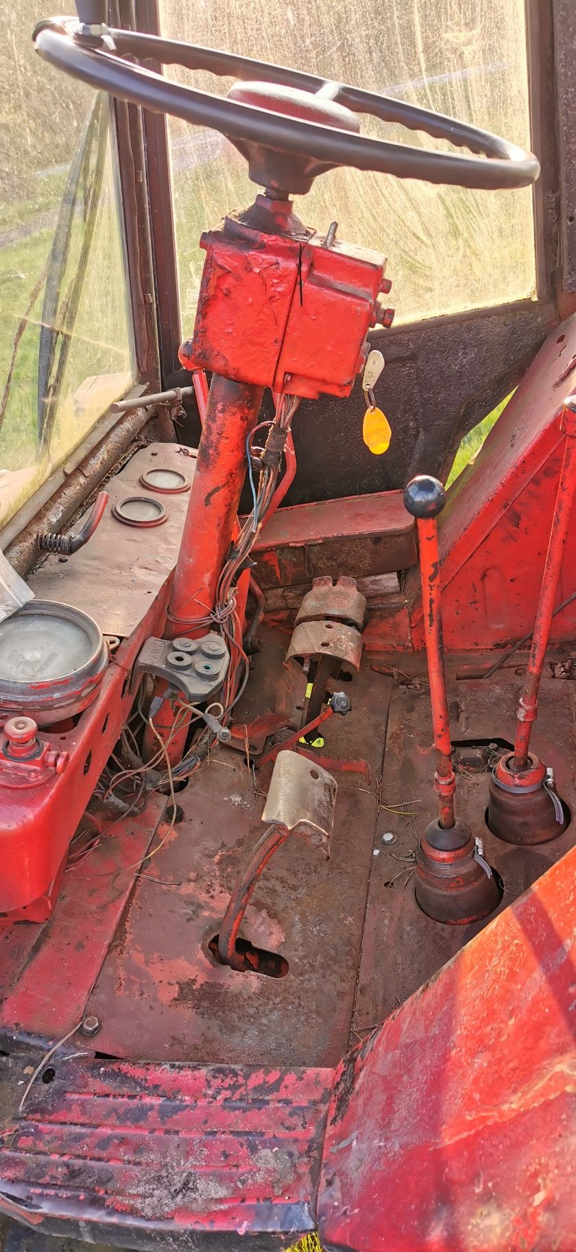 Wladimirec T25 Rusek Tur traktor jak ursus