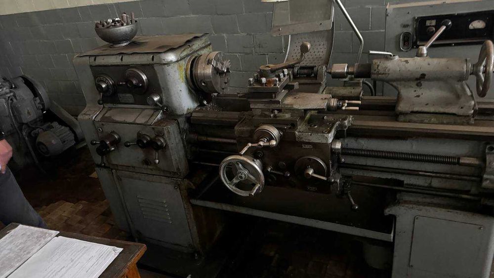 Токарно-винторезный станок 1К62, ТС-70, 1М61