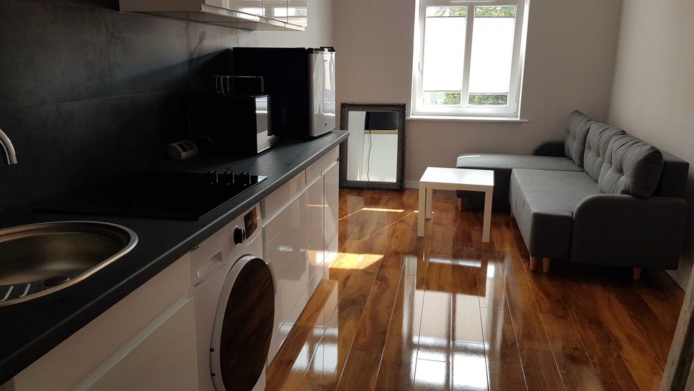 kawalerka w cichym centrum okolice Bramy Portowej