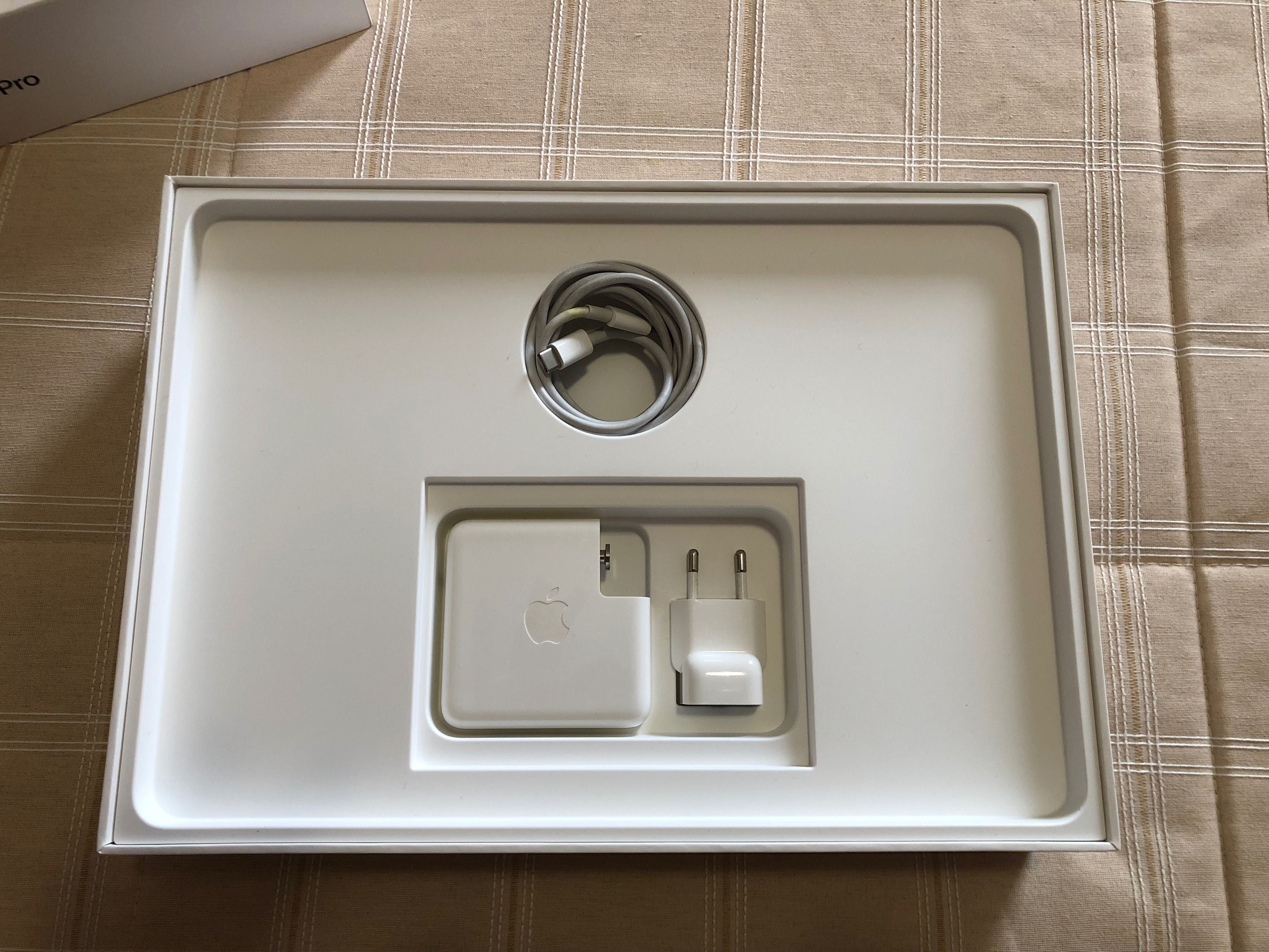 Macbook Pro 13” Touch Bar