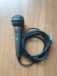 Microfone com fios