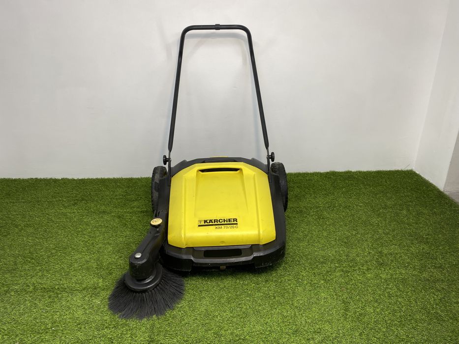 Zamiatarka Karcher KM 70/20 C • super stan