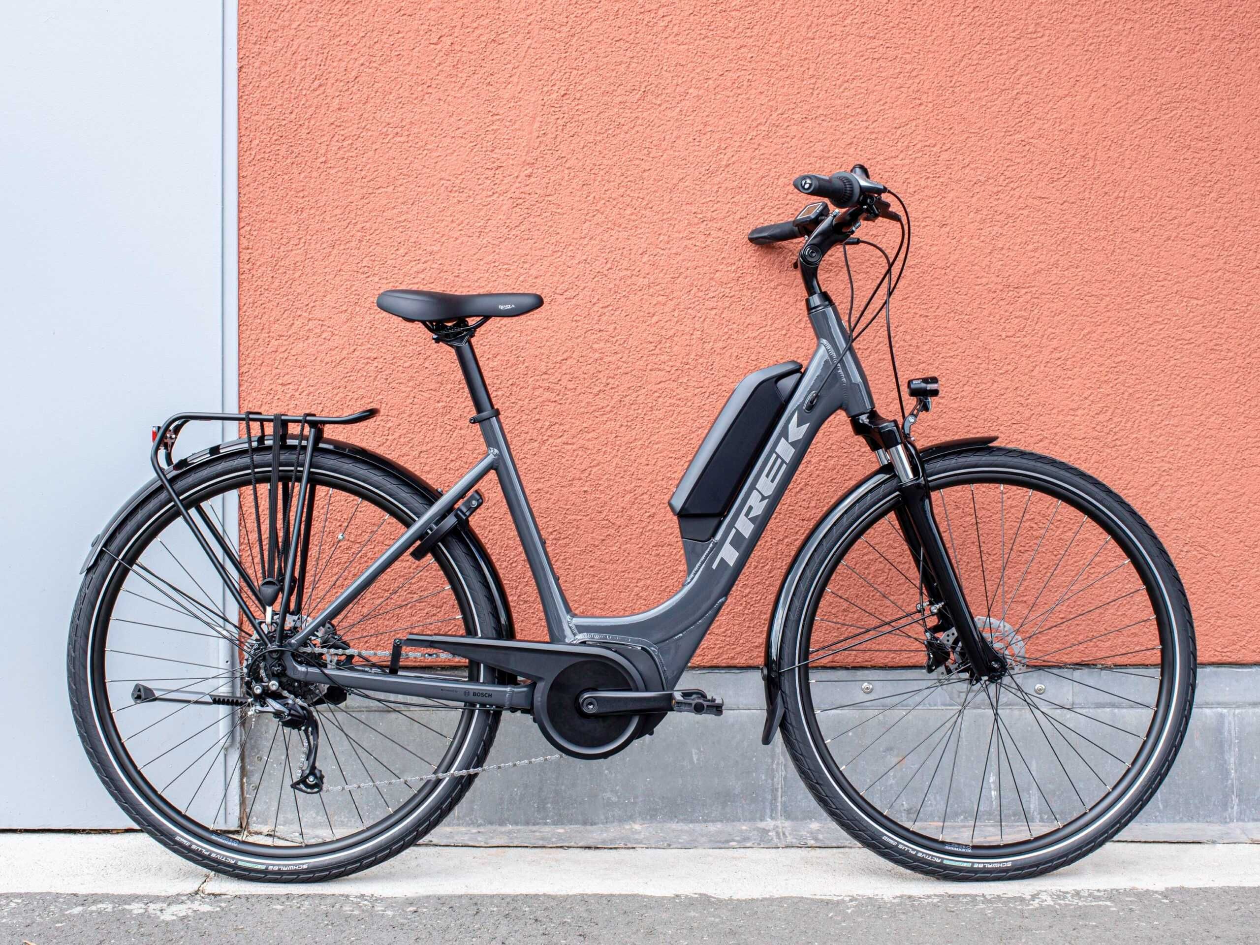 Bicicleta Elétrica Trek Verve + Lowstep DT 300WH