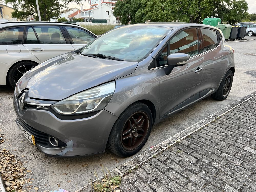 Renault Clio 1.5 DCI EDC