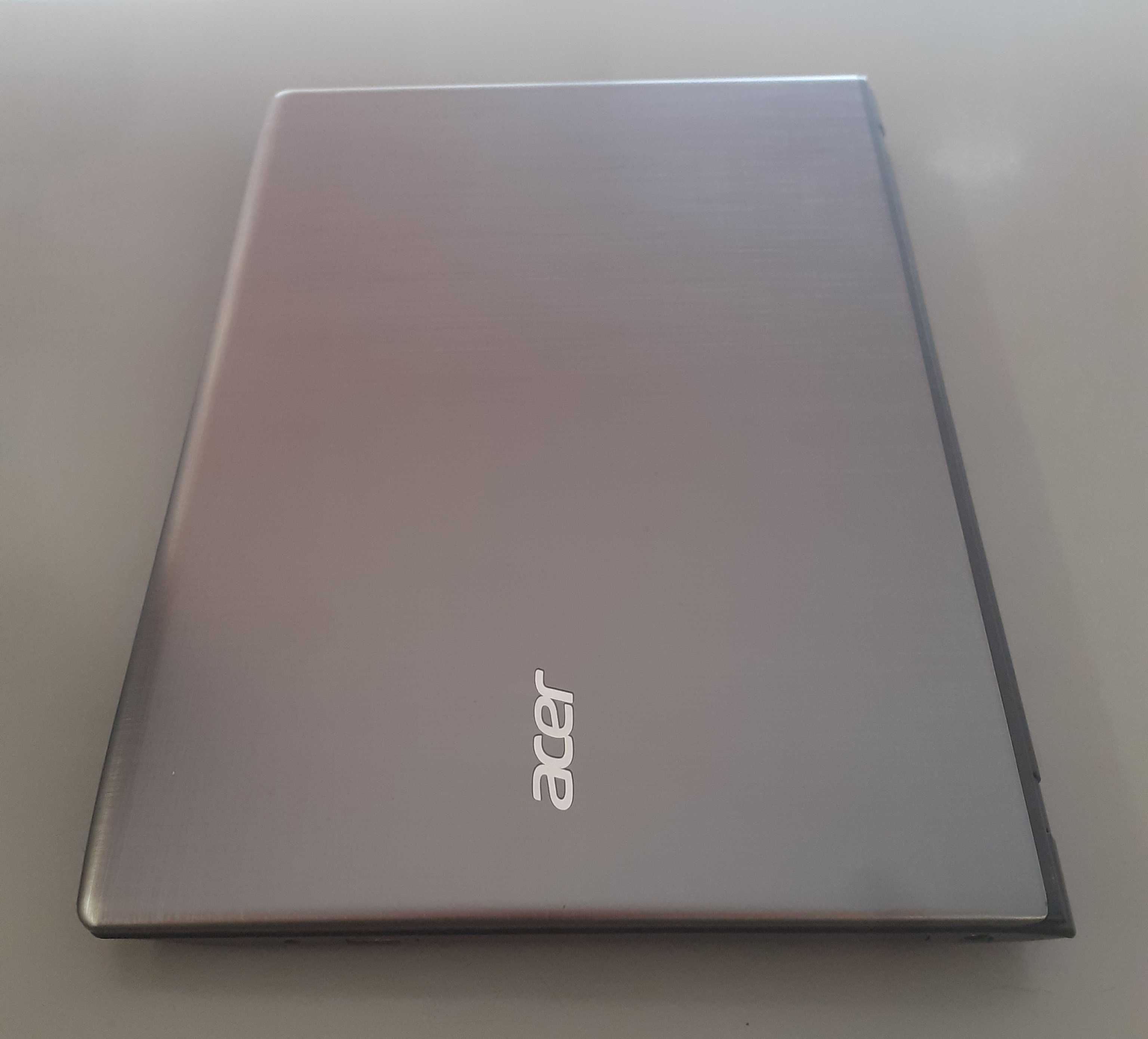 // Portátil Acer Aspire E5-575G-78h4  i7-7500U | 8gb | Sdd 512gb