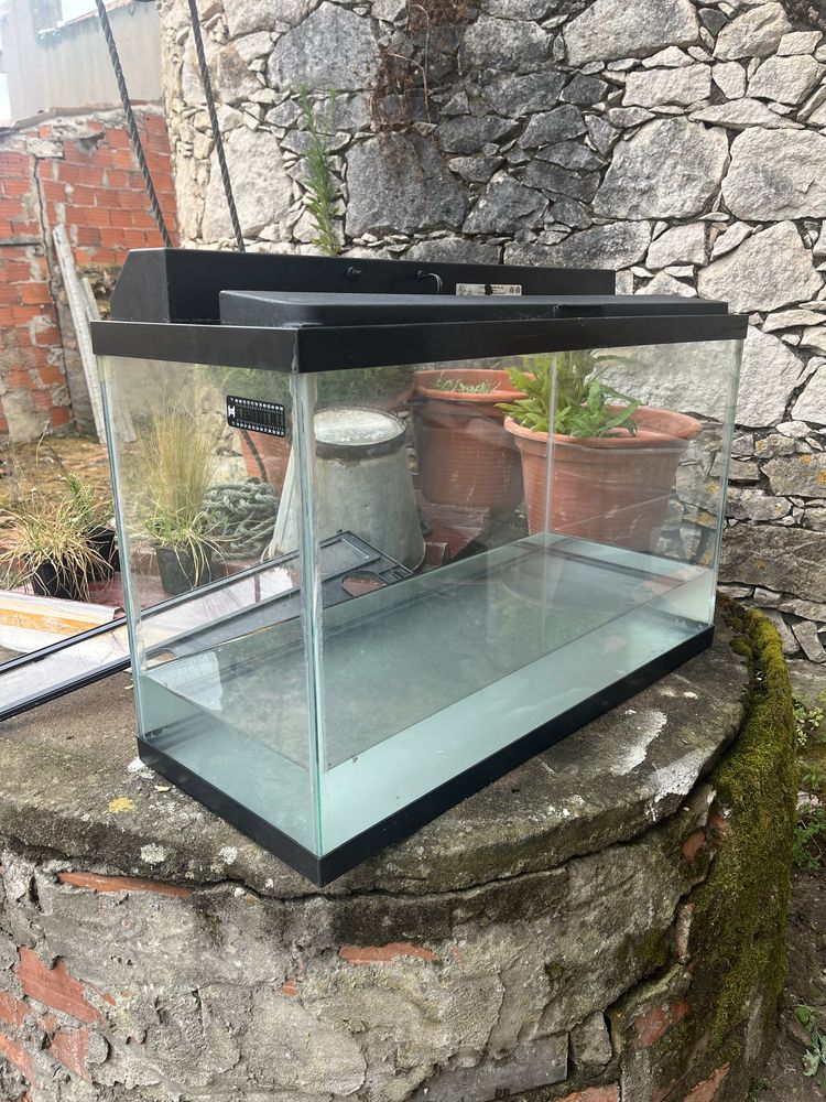 Aquario de 110L 76x31x47