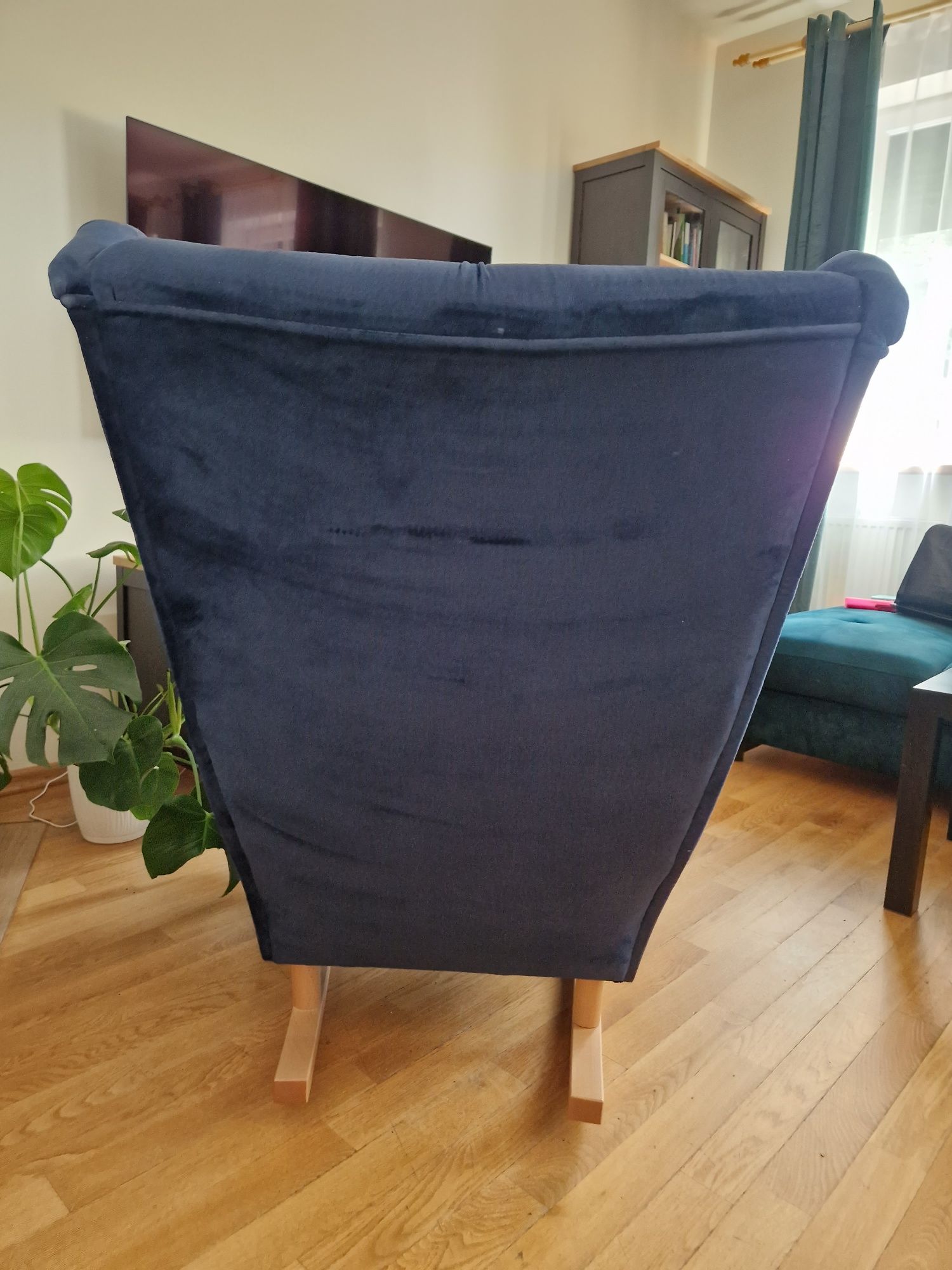 Fotel skandynawski bujany uszak Monolith
