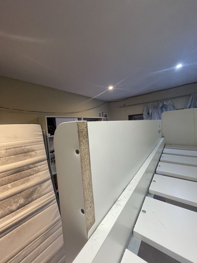 Studio IKEA em bom estado