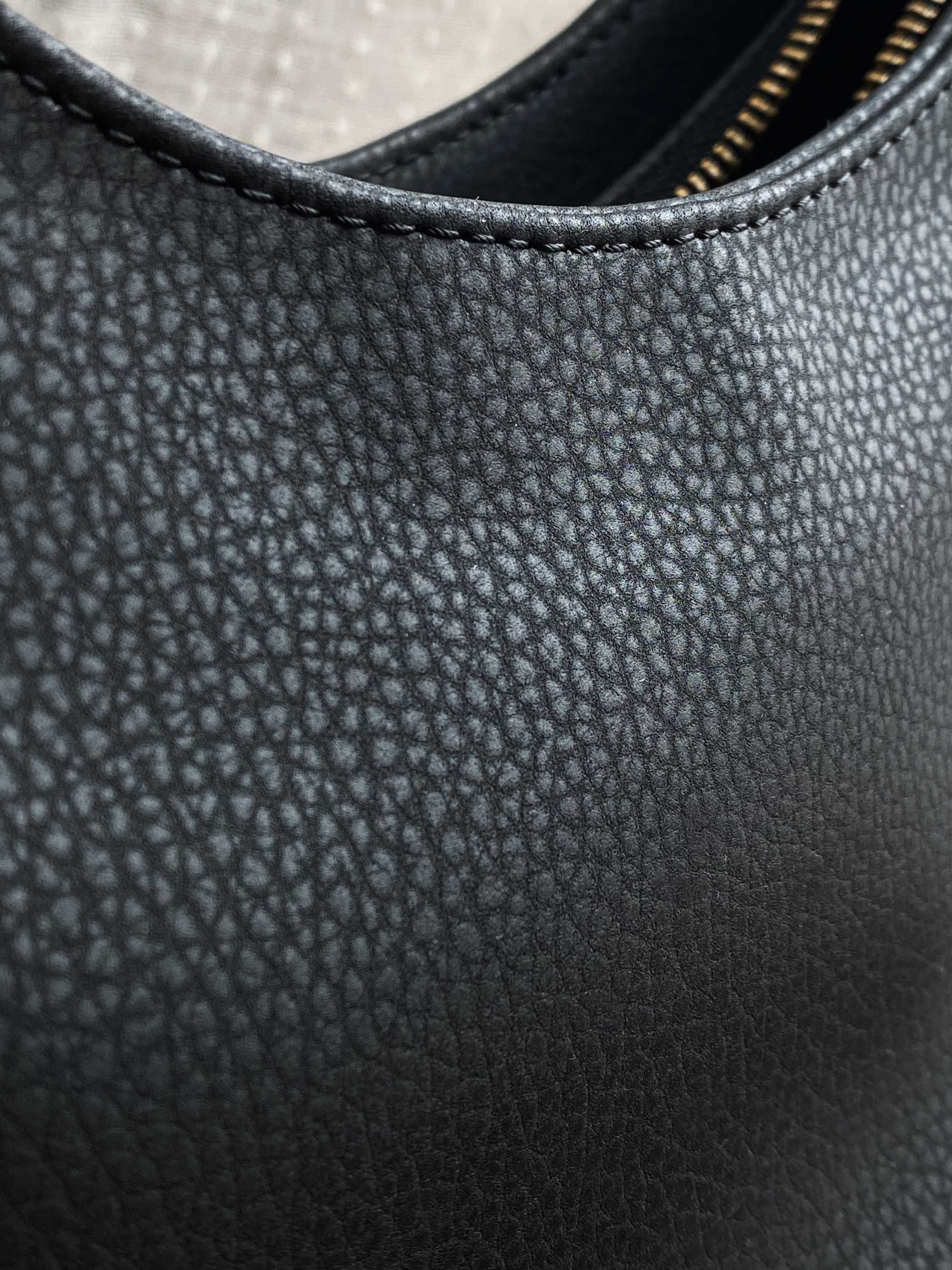 Сумка HARVEST SADDLE BAG чорна екошкіра жіноча нова