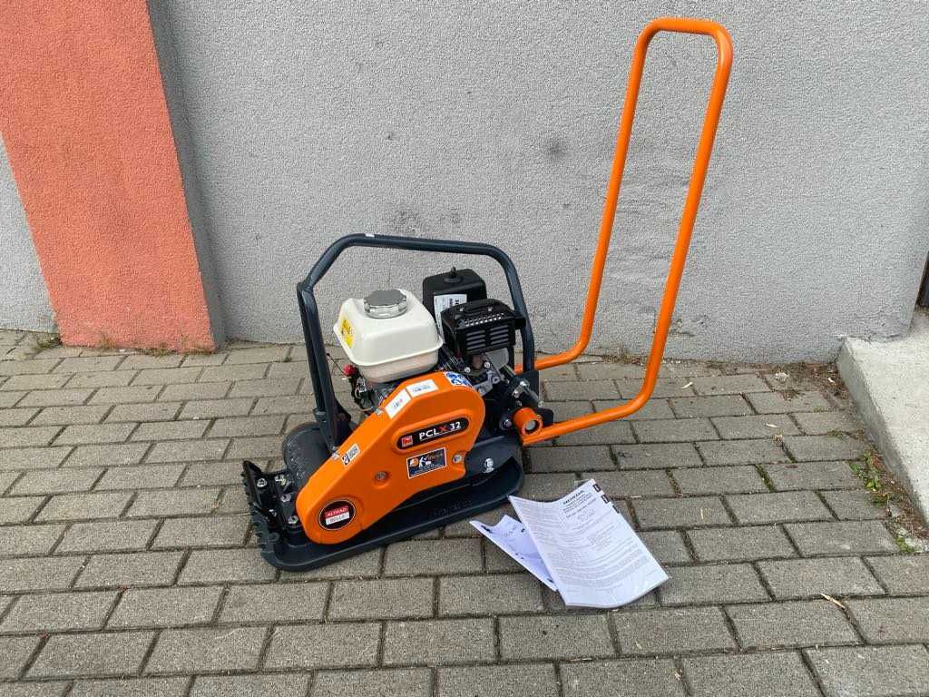 Zagęszczarka Altrad Belle PCLX 32 64kg 320mm Honda Wacker Bomag Weber