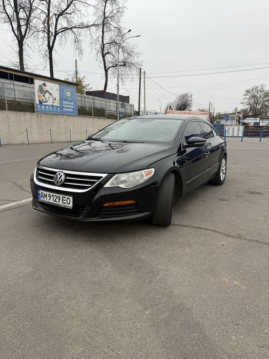 Volkswagen CC 2011