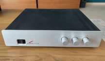Amplificador Plinius 2100i