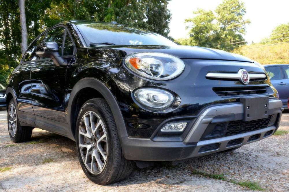 FIAT 500X Trekking Plus      2016