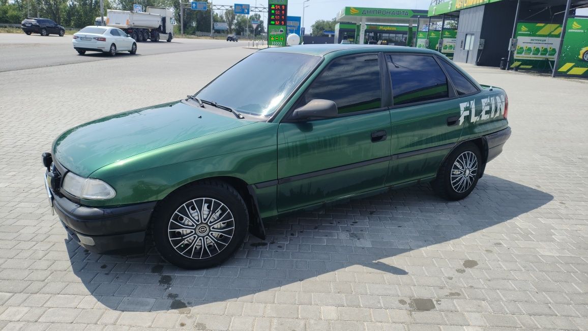 Opel astra f 1998 1.4 инжектор