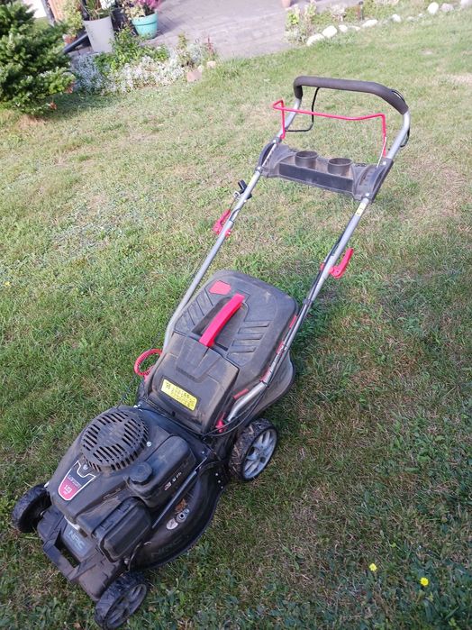 Kosiarka spalinowa z napędem NAC