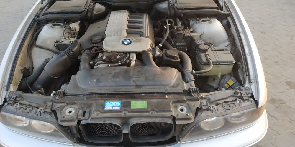 Разборка BMW E39 БМВ Е39 m57 м57 3.0 дизель мкпп рестайлиг